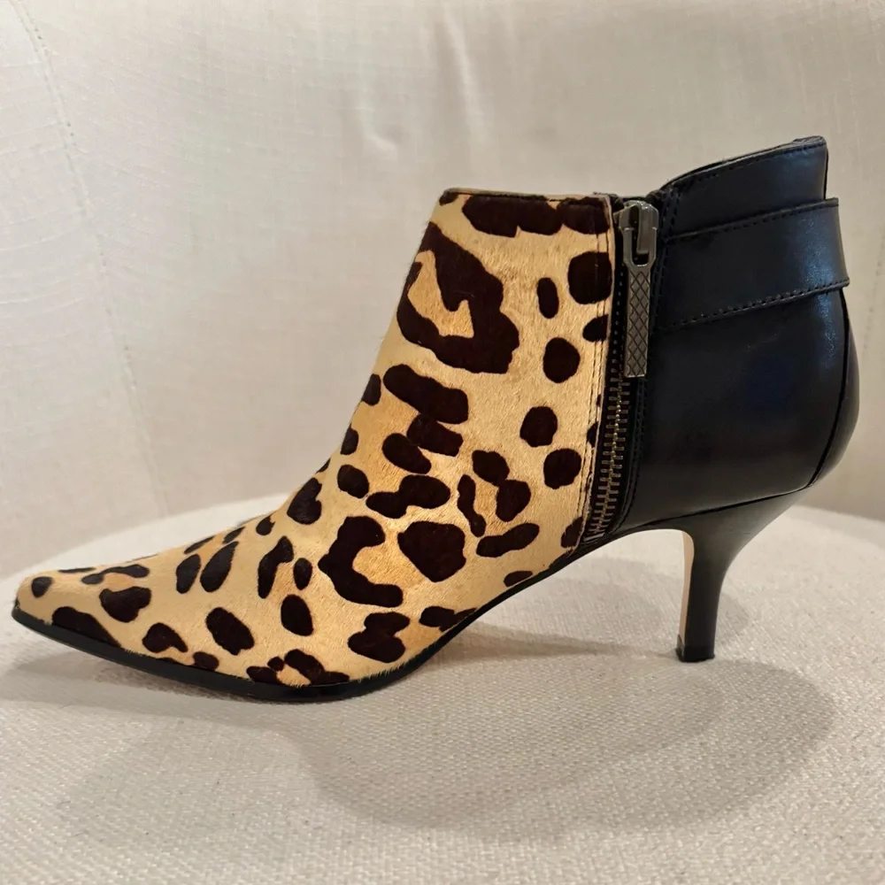 DONALD J. PLINER LURE Calf Hair Animal Print Kitten Heel Buckle Booties Size 8